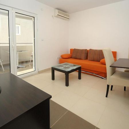 בודווה Apartments Anita מראה חיצוני תמונה