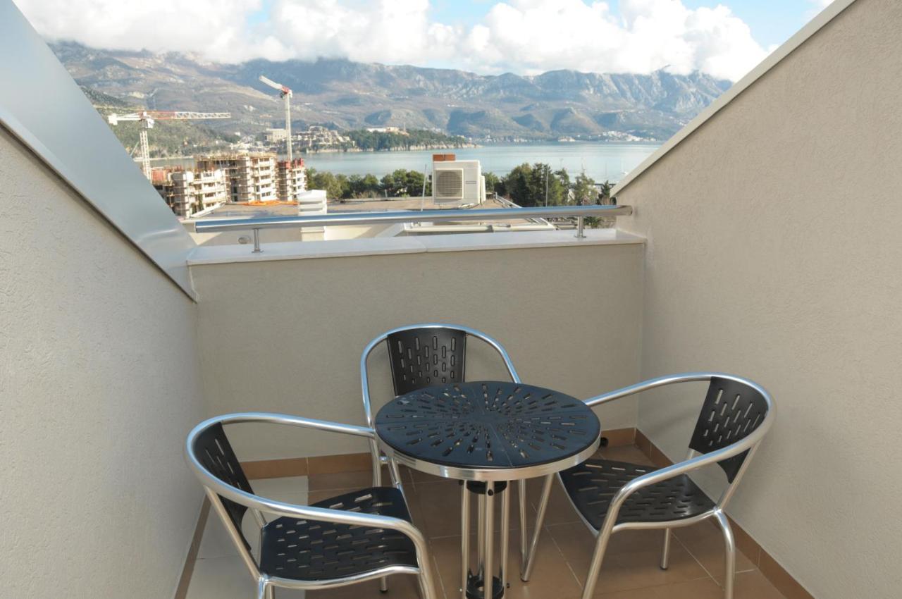 בודווה Apartments Anita מראה חיצוני תמונה