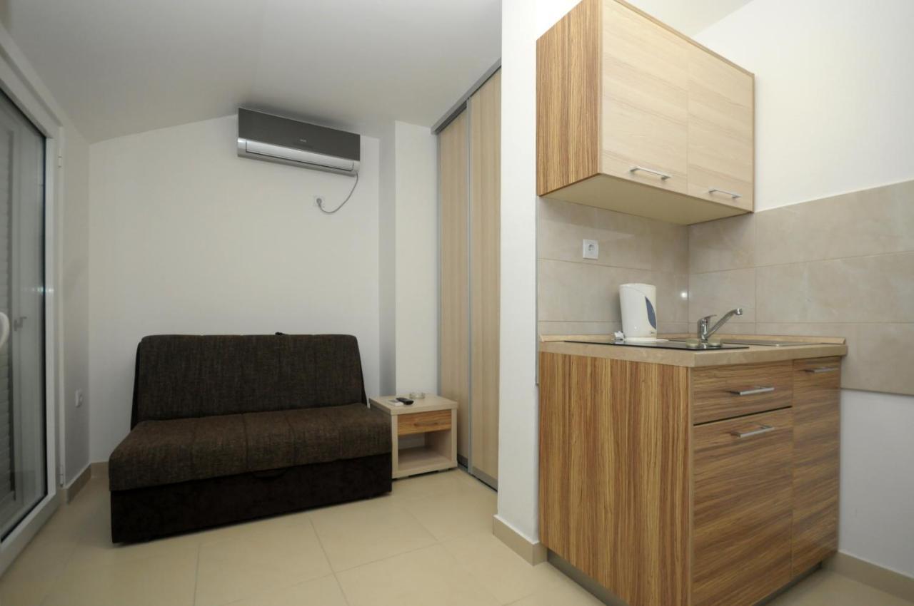 בודווה Apartments Anita מראה חיצוני תמונה